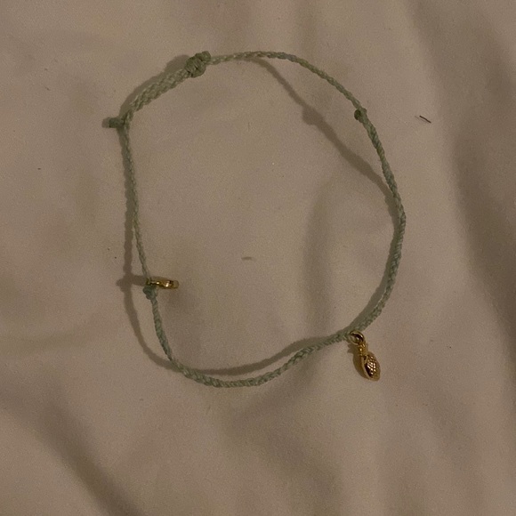 Pura Vida Jewelry - Pineapple pura vida bracelet